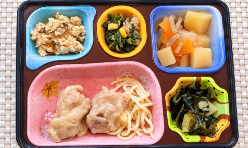 鶏のごまタレ煮