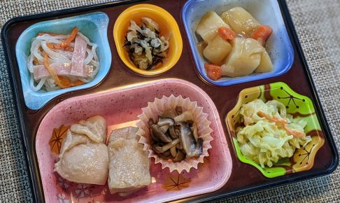 今月のおすすめメニュー♪～鶏肉のマーマレード煮～