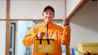 ライフデリ堺中店 店舗責任者（写真）